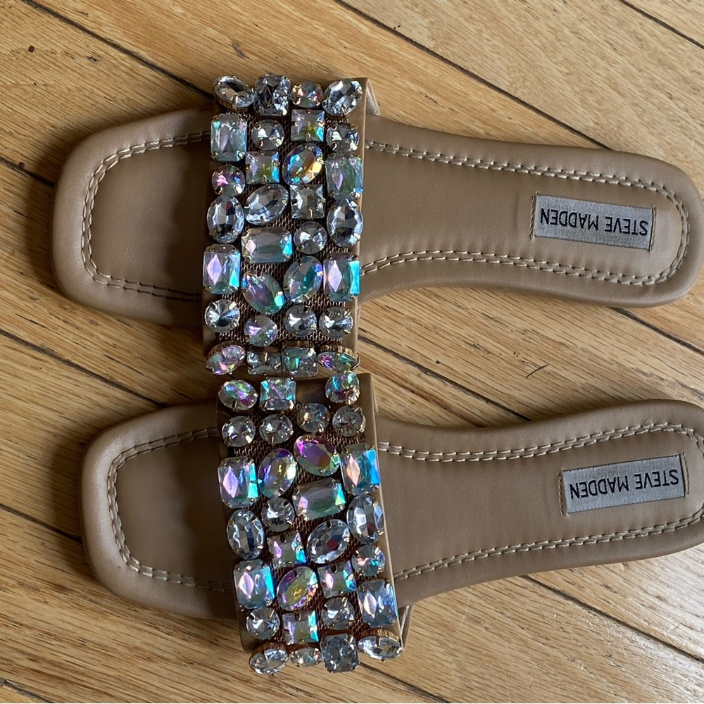 Steve Madden Sandals Size 8.5